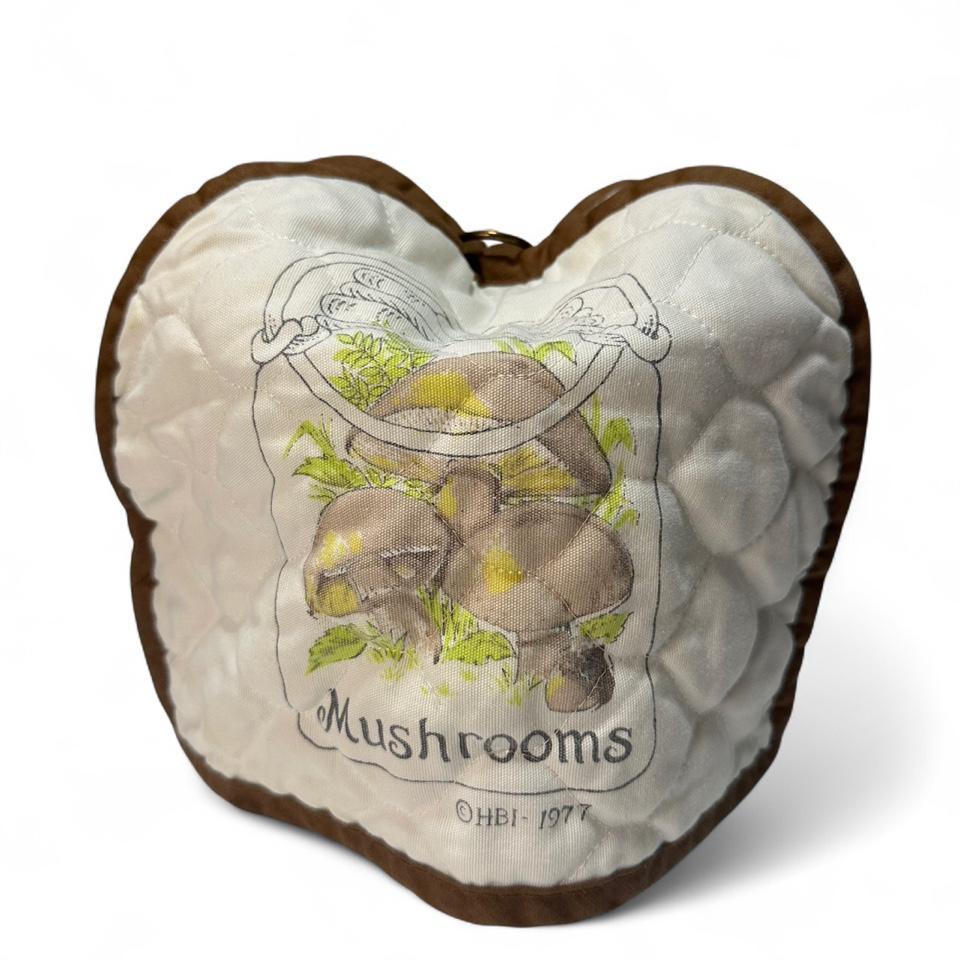 Quilted Vintage Mushroom Bowl Cover Aa1a