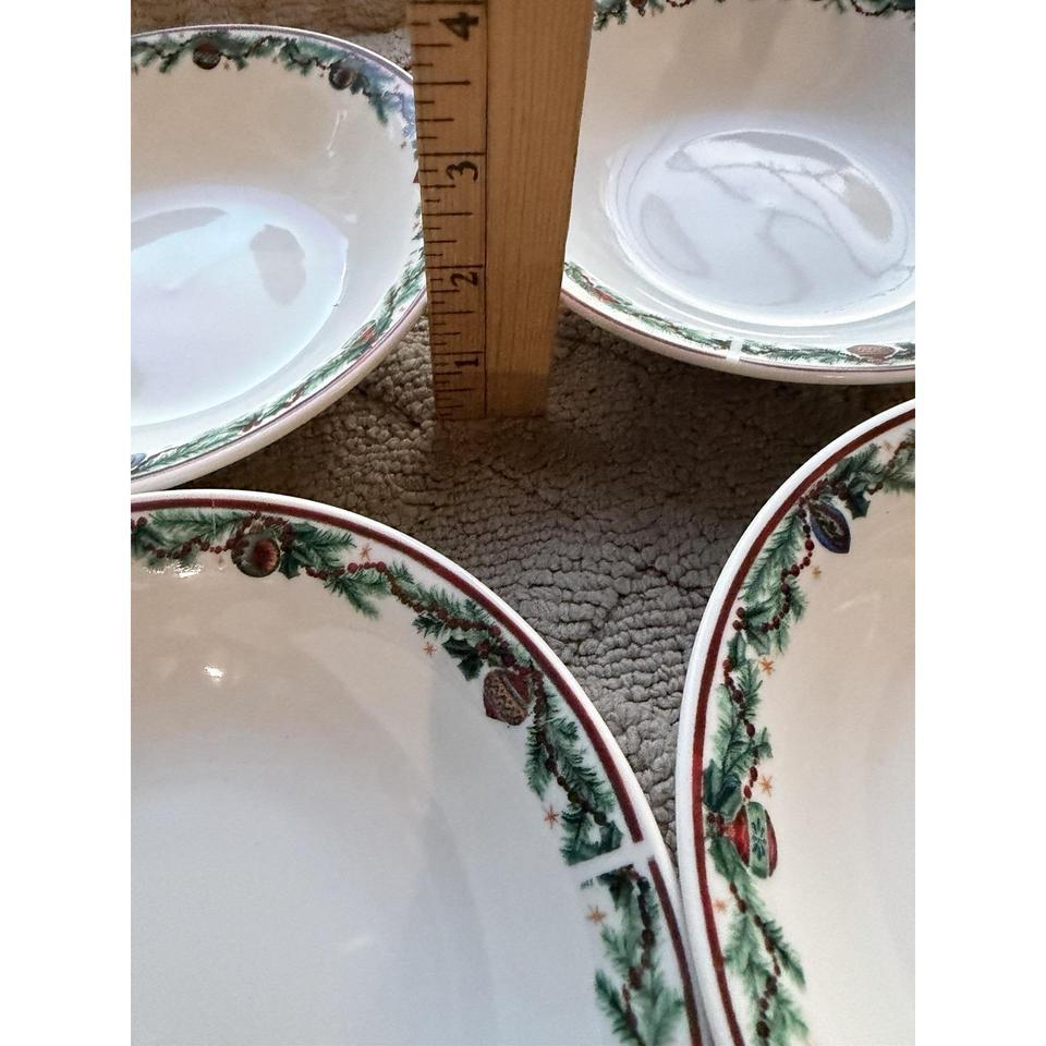 4 Farberware Soupcereal Bowls In 8