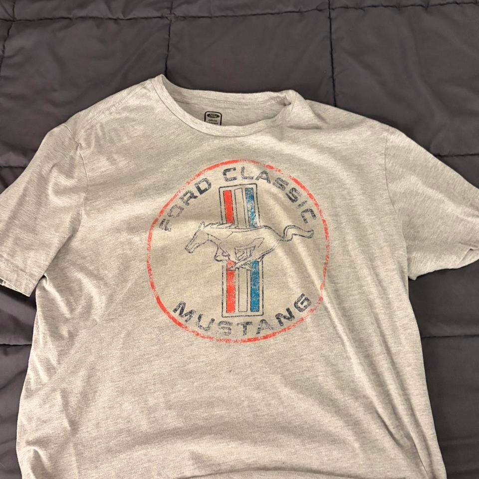 Cropped Ford Mustang Grey T Shirt Edf3