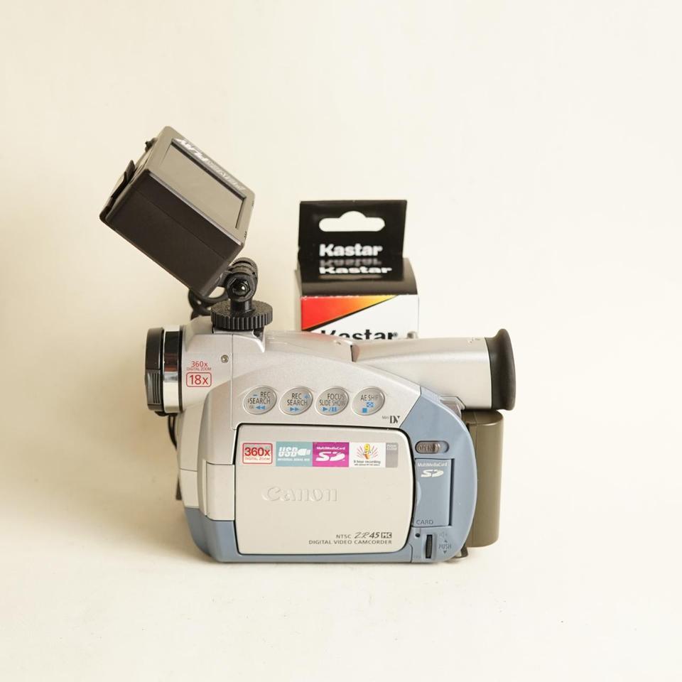 Canon Zr45 Digital Camcorder With