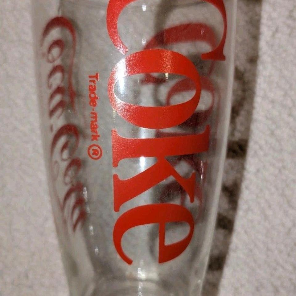 The Vintage Collectable Coca Cola Drinking 9161
