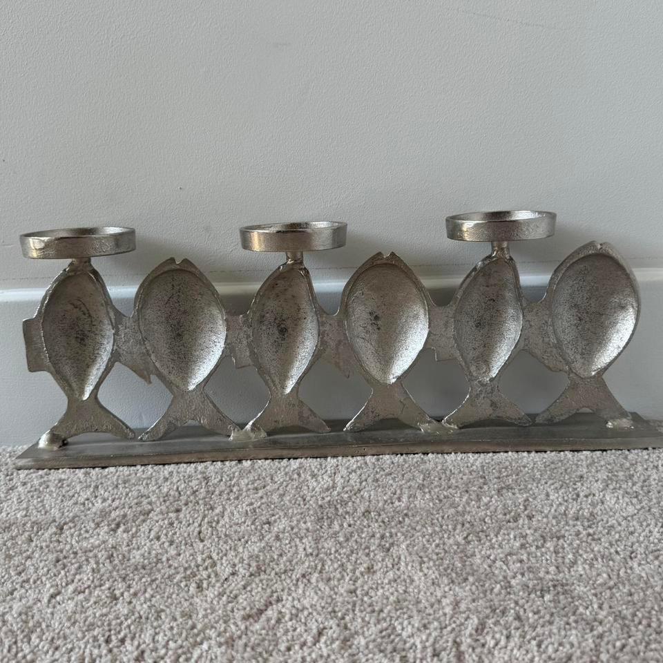 Silver Metal Fish Candle Holder 6