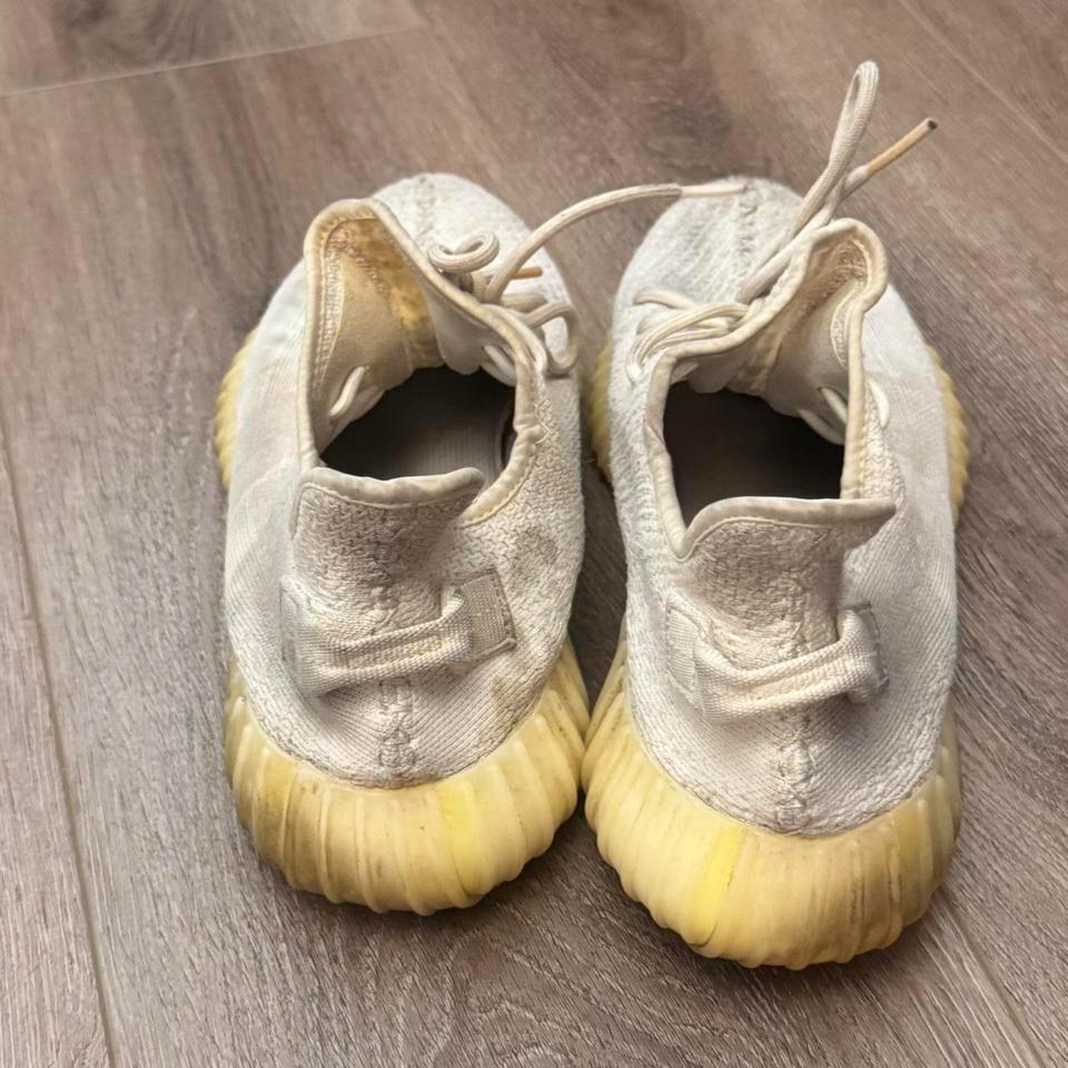 Yeezy Boost 350 V2 Triple C6ec 3