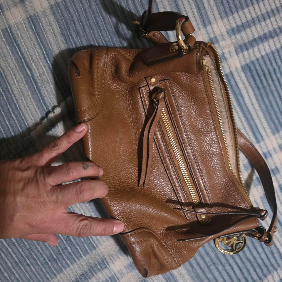 Beautiful Small Brown Leather Handbag C98a 6