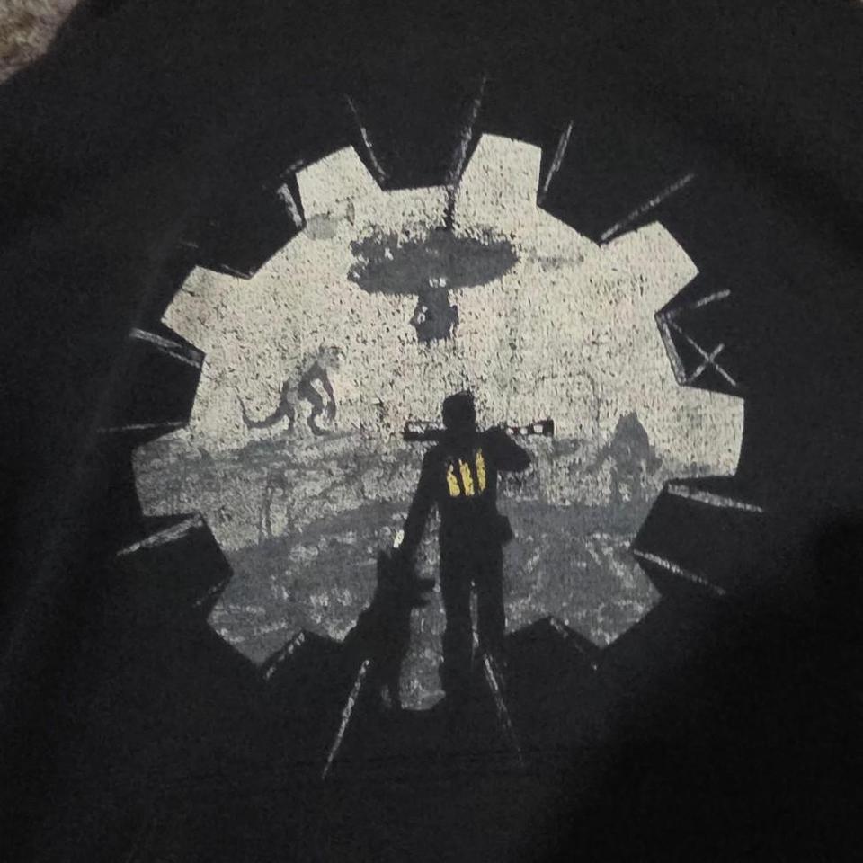Fallout 3 Black Gildan Hoodie 1690 3