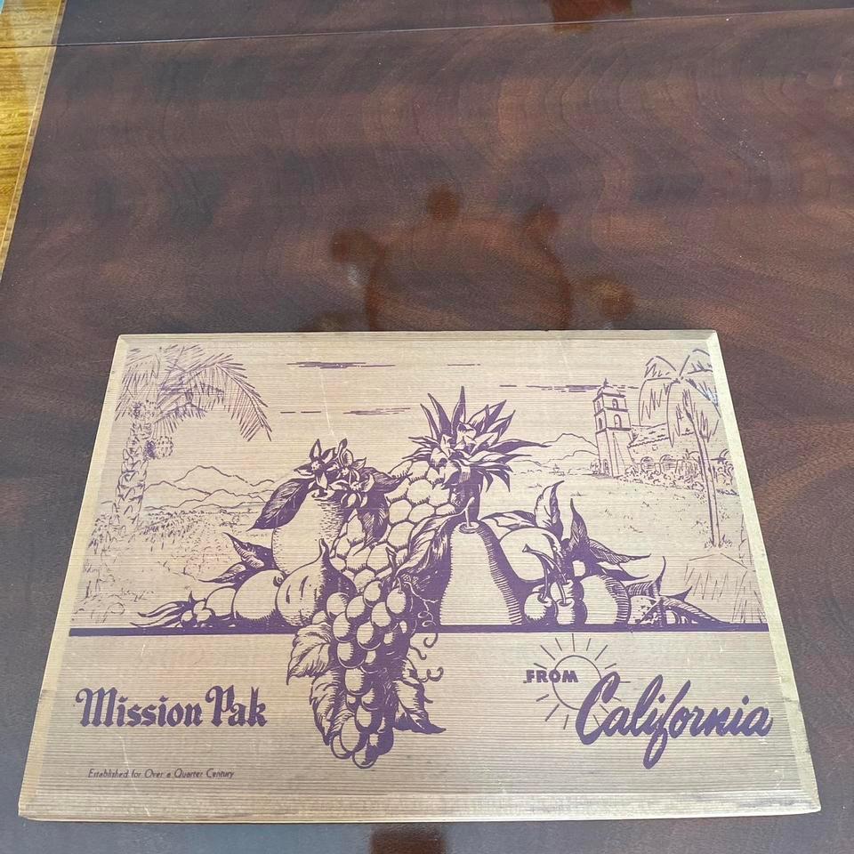 Vintage California Redwood Fruit Crate B0ce