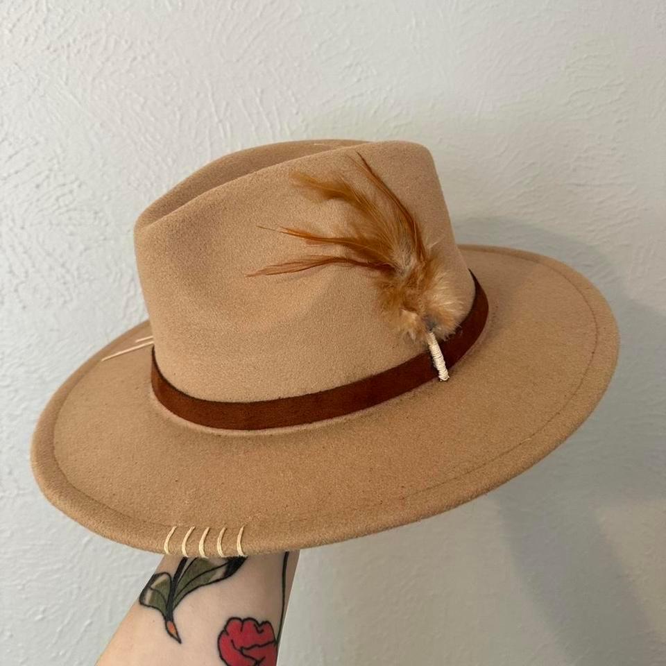 Tan Felt Rancher Hat Hand A971