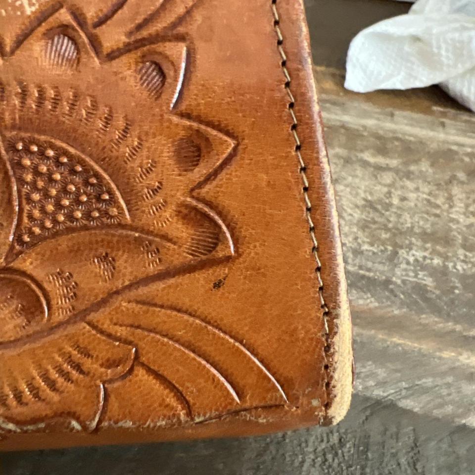Vintage Hand Tooled Genuine Leather 5742 4