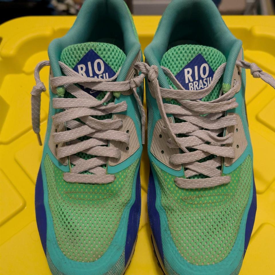 2013 Nike Air Max 90 647a 2