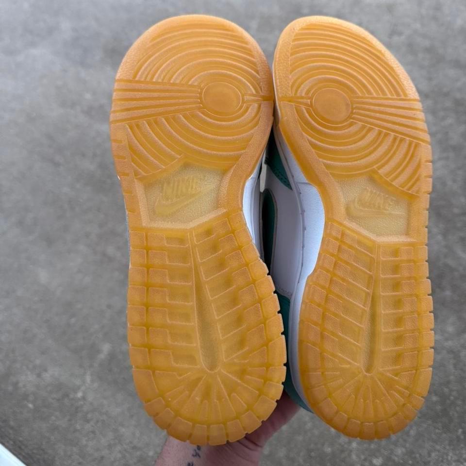 Never Worn Nike Dunk Low 286d 4