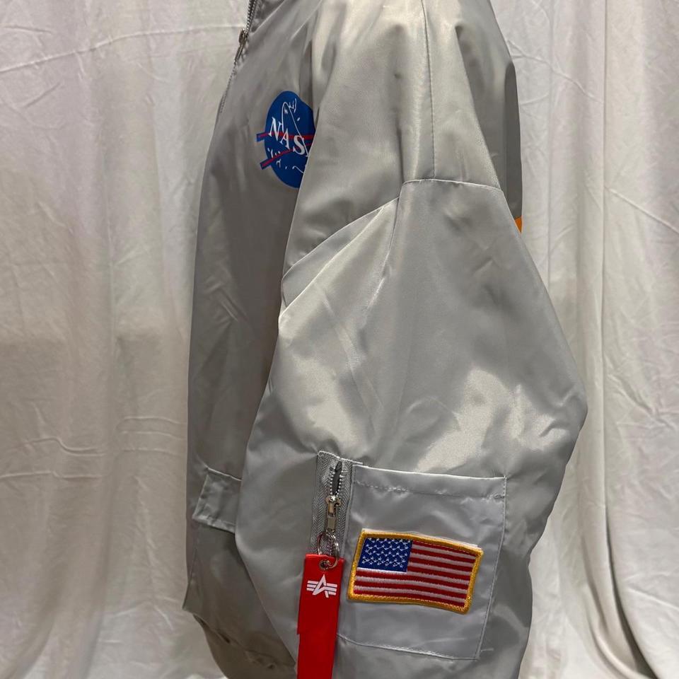 Nasa Reflective Silver Bomber Flight 1d56 5