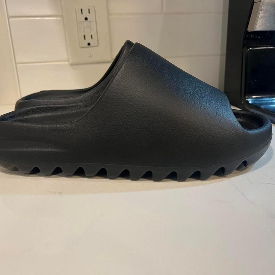 Black Yeezy Slide Sandals Yeezy 3208