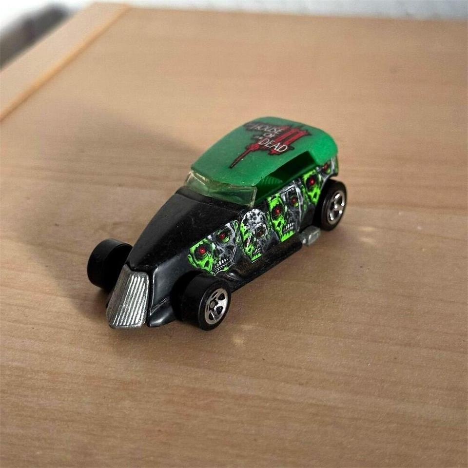 Vintage 90s Hot Wheels 1999 F4a1 2