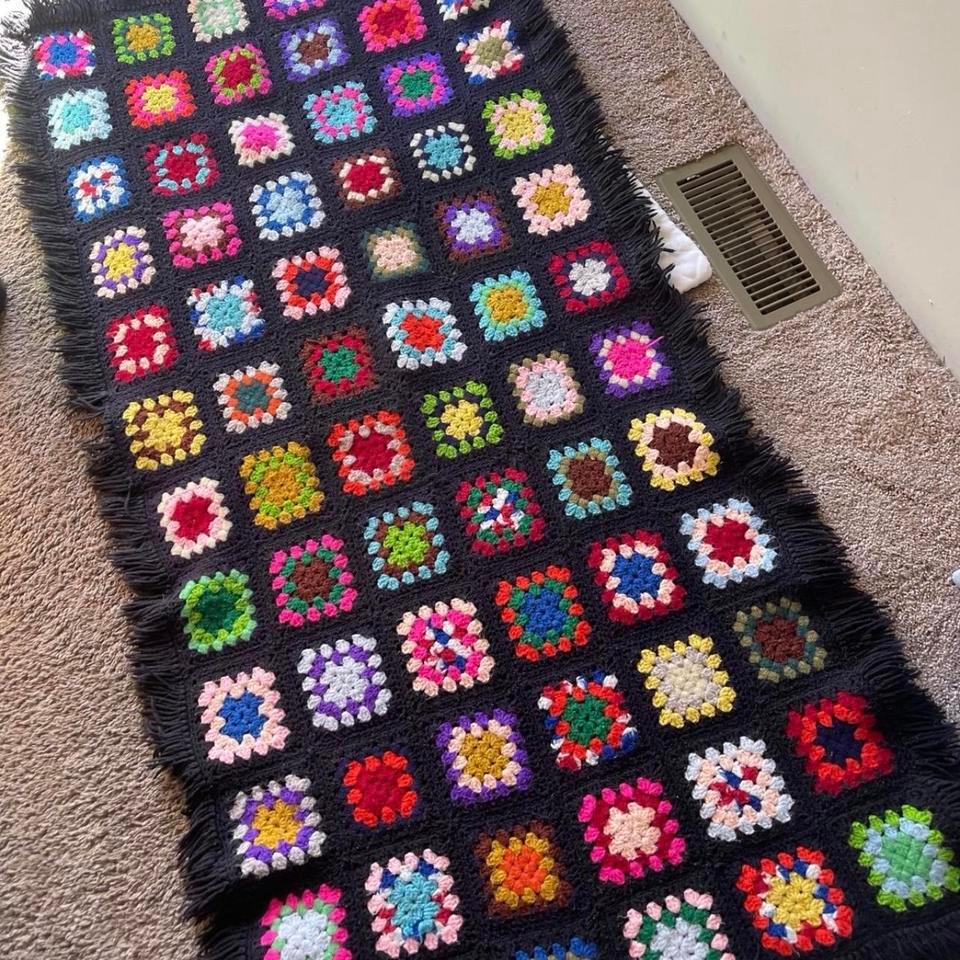 Handmade Crochet Blanket With Fringe A395 3