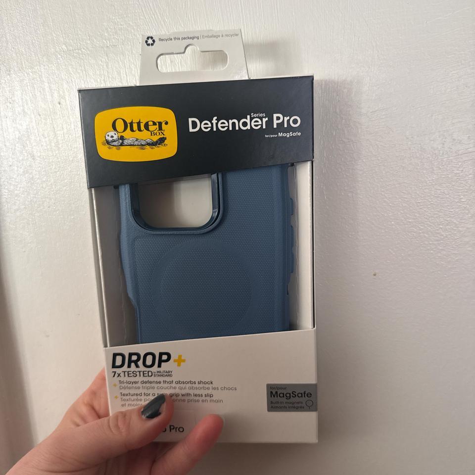 Bnib Iphone 16 Pro Otterbox