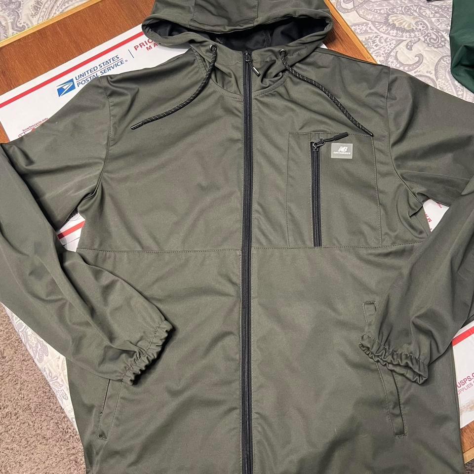 New Balance Athletics Olive Windbreaker 7fcf