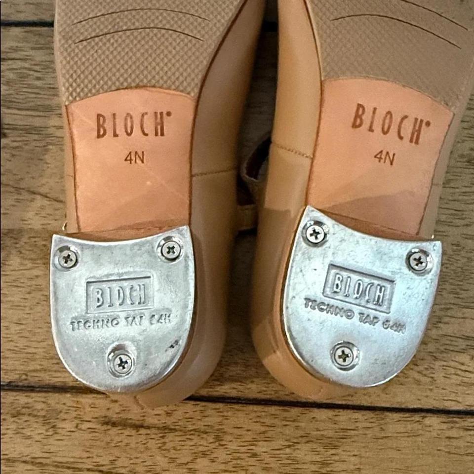 Bloch Size 4 Narrow 4n 94f4 7