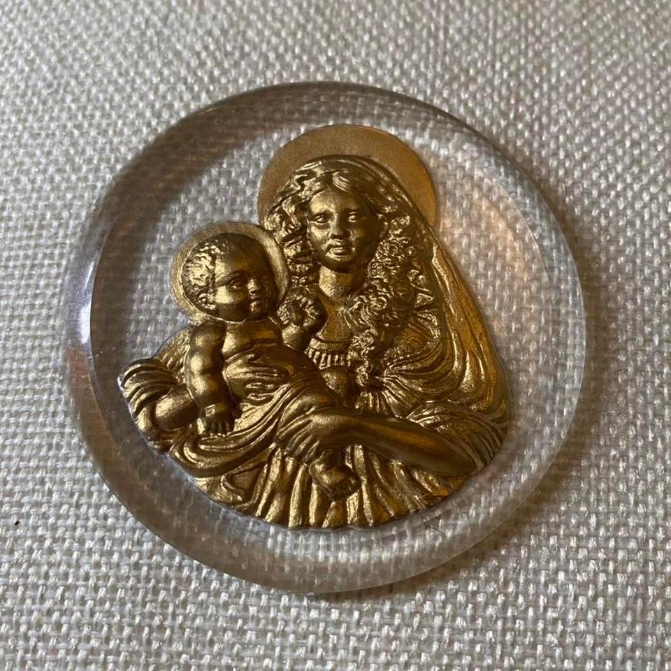 Vintage Silvestri Acrylic Piece Mary C2c8
