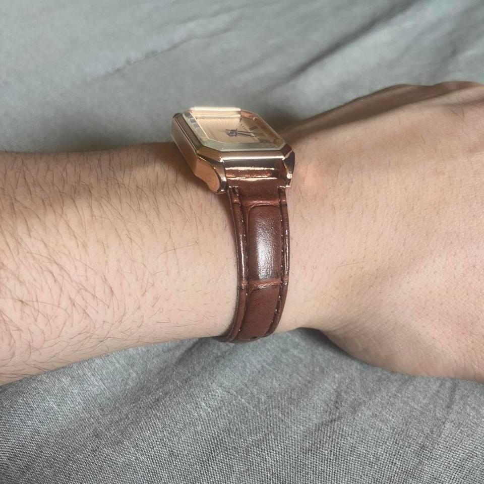 Rose Gold Tone Rectangular Watch D222 6
