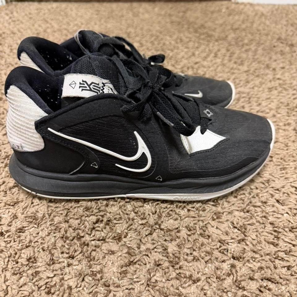 Kyries Size 7 Lightly Used