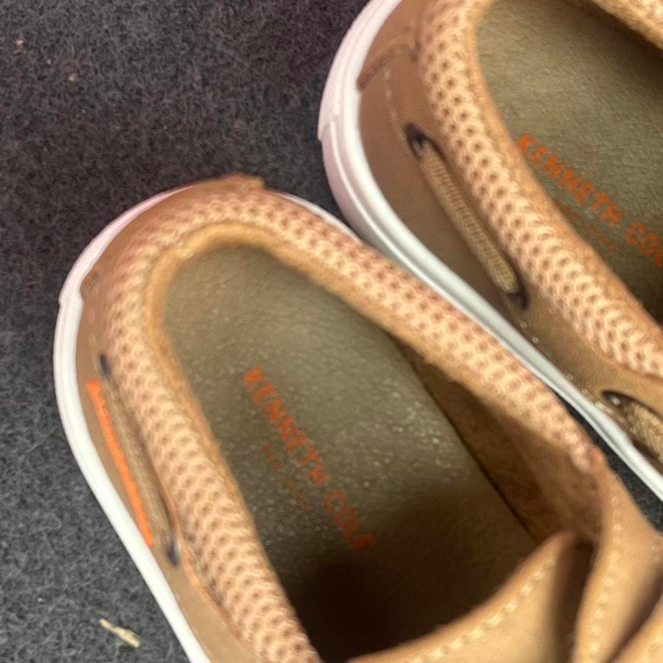 Kenneth Cole Tan Boat Shoes 1866 2