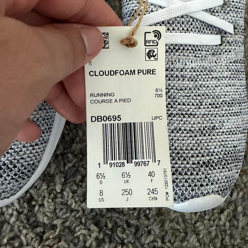Brand New Adidias Cloudfoam Pure 2766 2