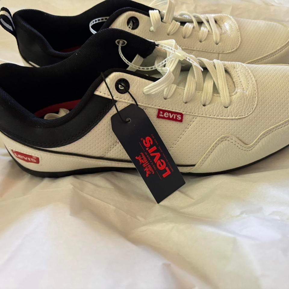 Levis White And Black Leather