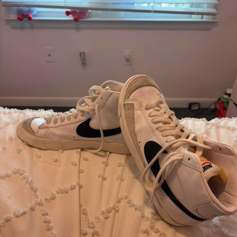 Nike Blazer Mid 77 White A62c 3