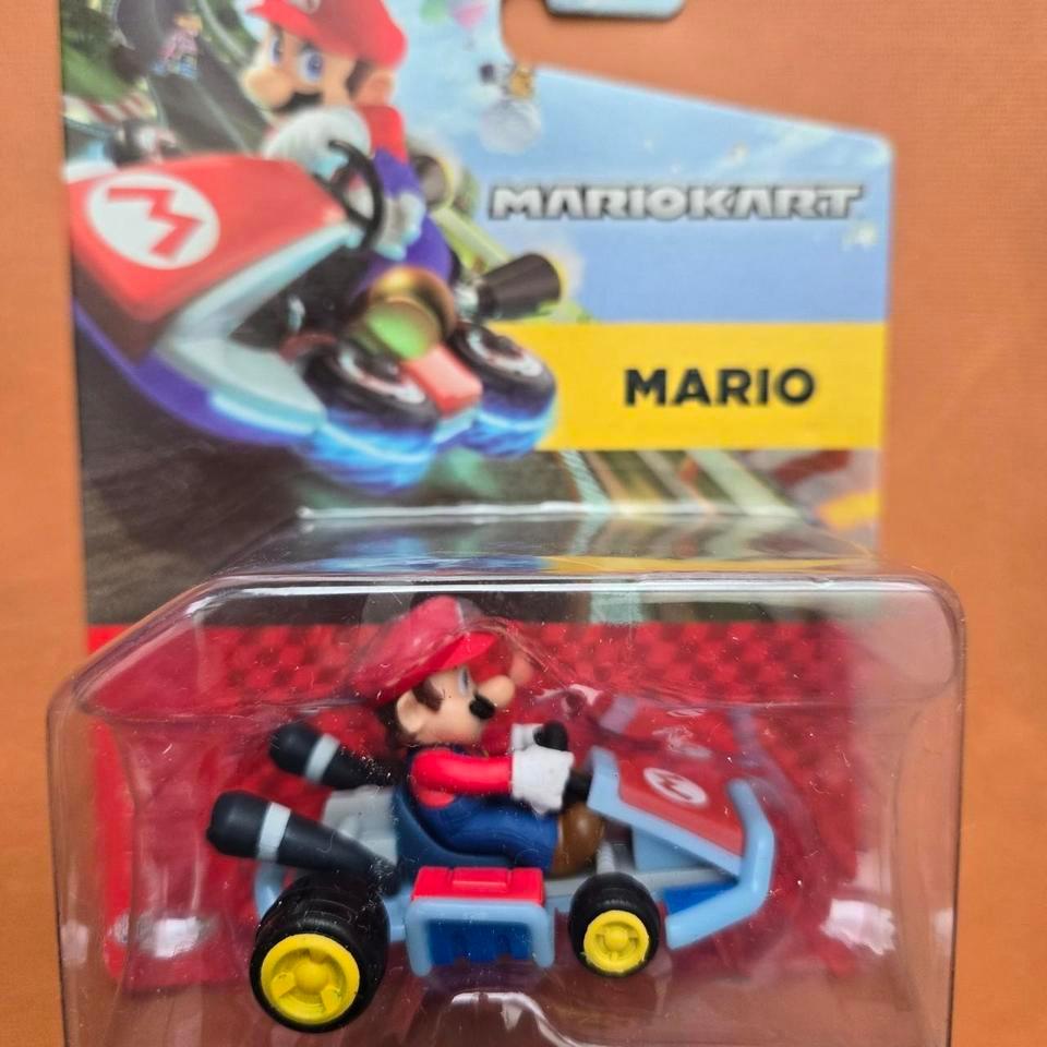 Mario Kart 8 Deluxe Mario