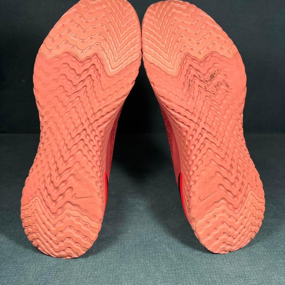 Nike Epic React Flyknit 2 7