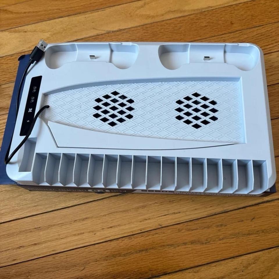 White Playstation 5 Controller Charging 3
