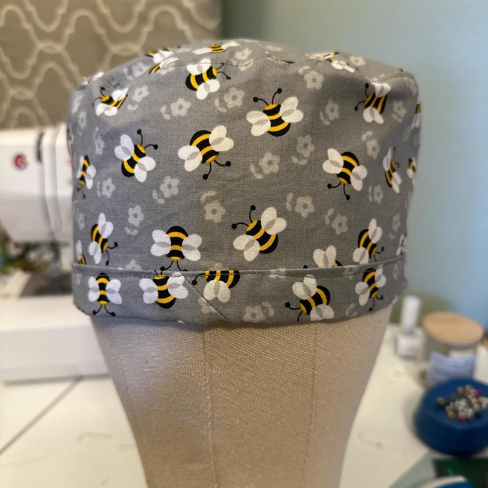 Gray With Honey Bee Pattern A68f