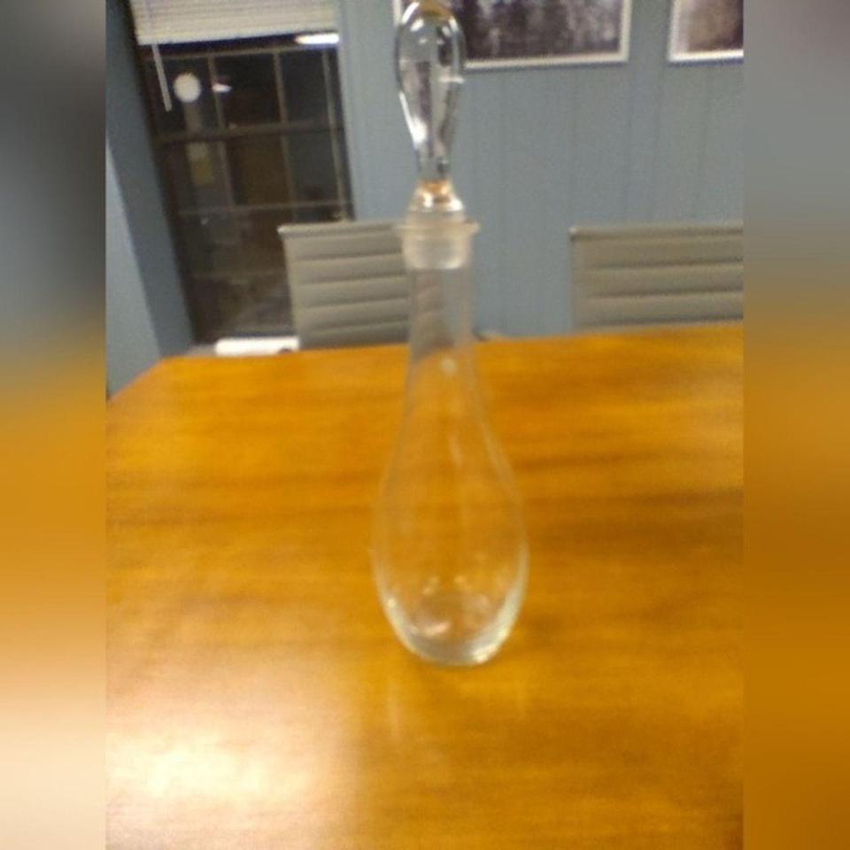 Tall Clear Glass Wine Decanter 4