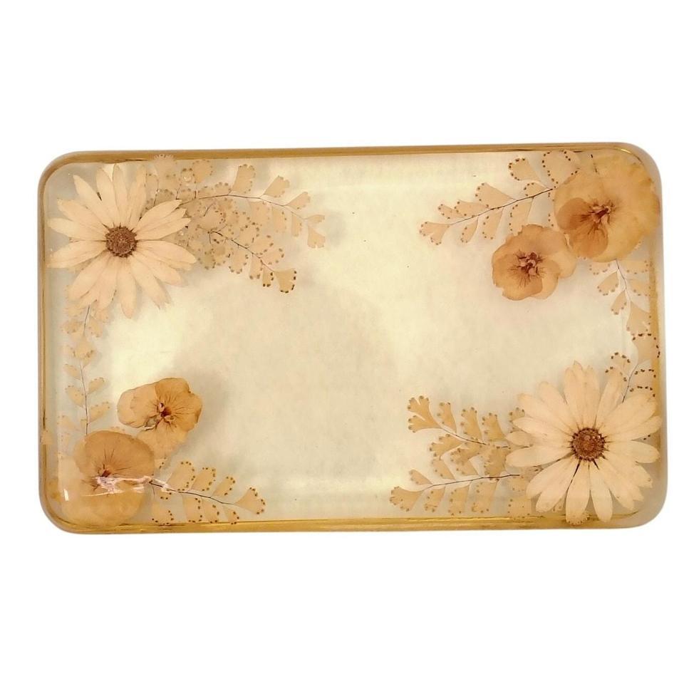 Vintage Yellow Lucite Resin Dried 934e