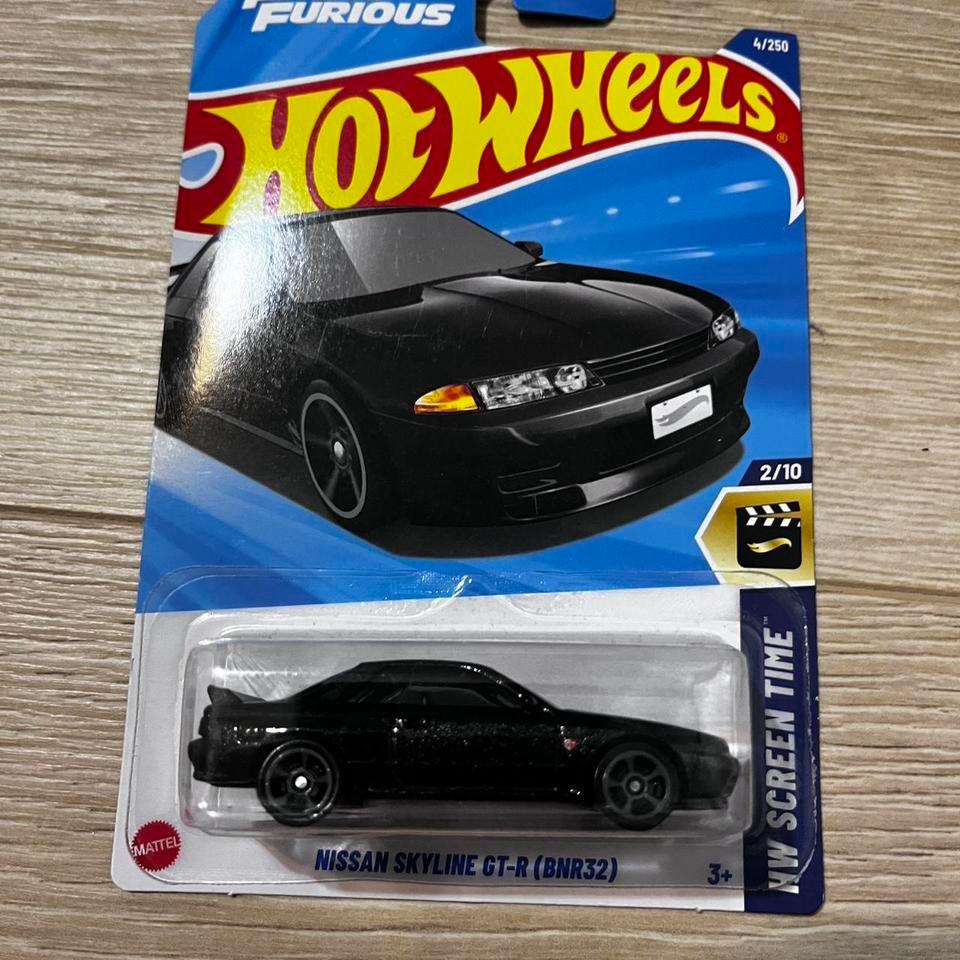 Hot Wheels Black Nissan Skyline 5b73