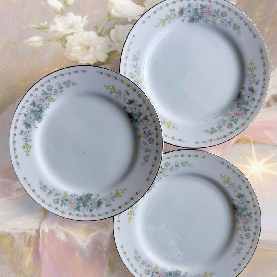 Three Johann Haviland Forever Spring