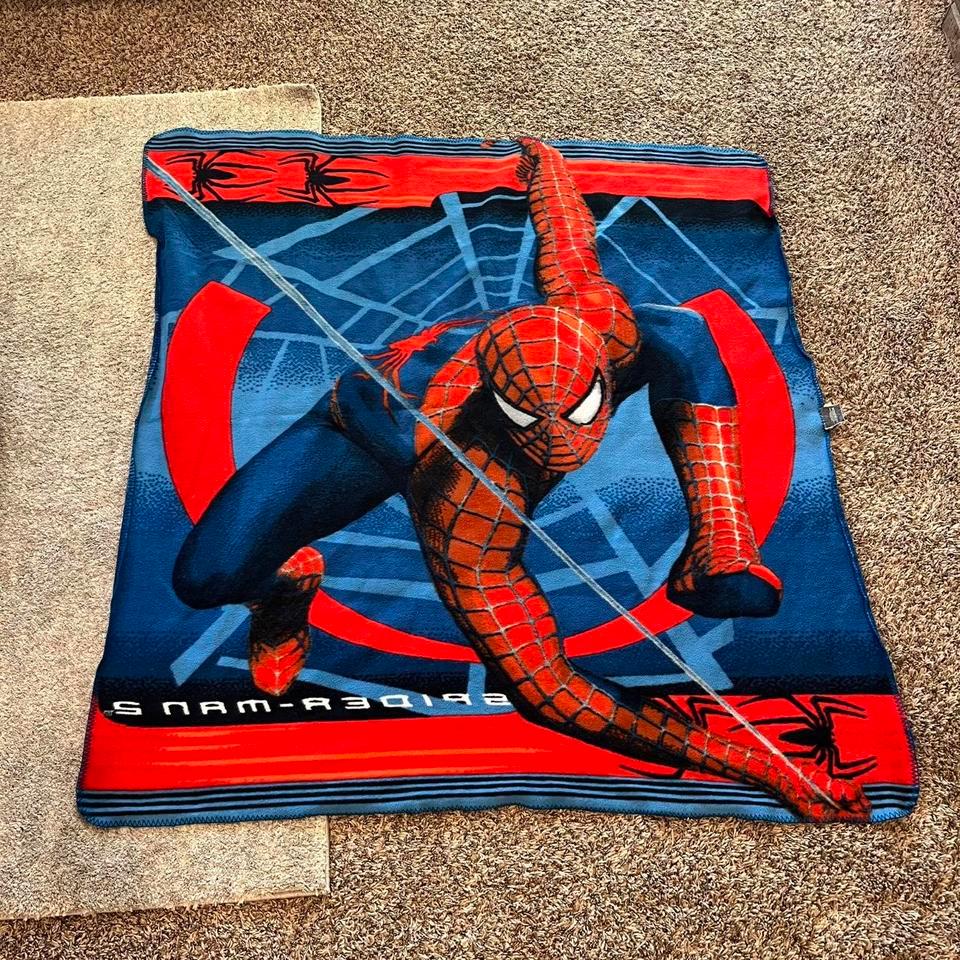 Vintage 2004 Spider Man 2 Red C9c7 4