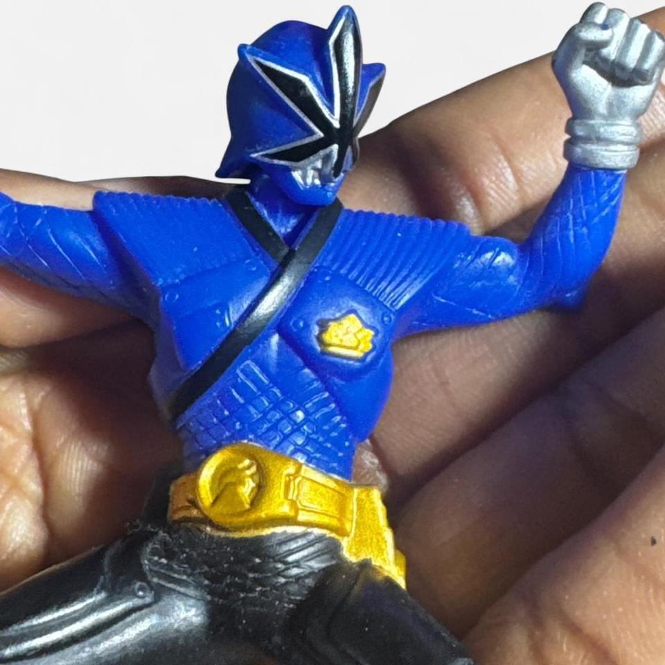 Blue Mighty Morphin Power Rangers D3ae