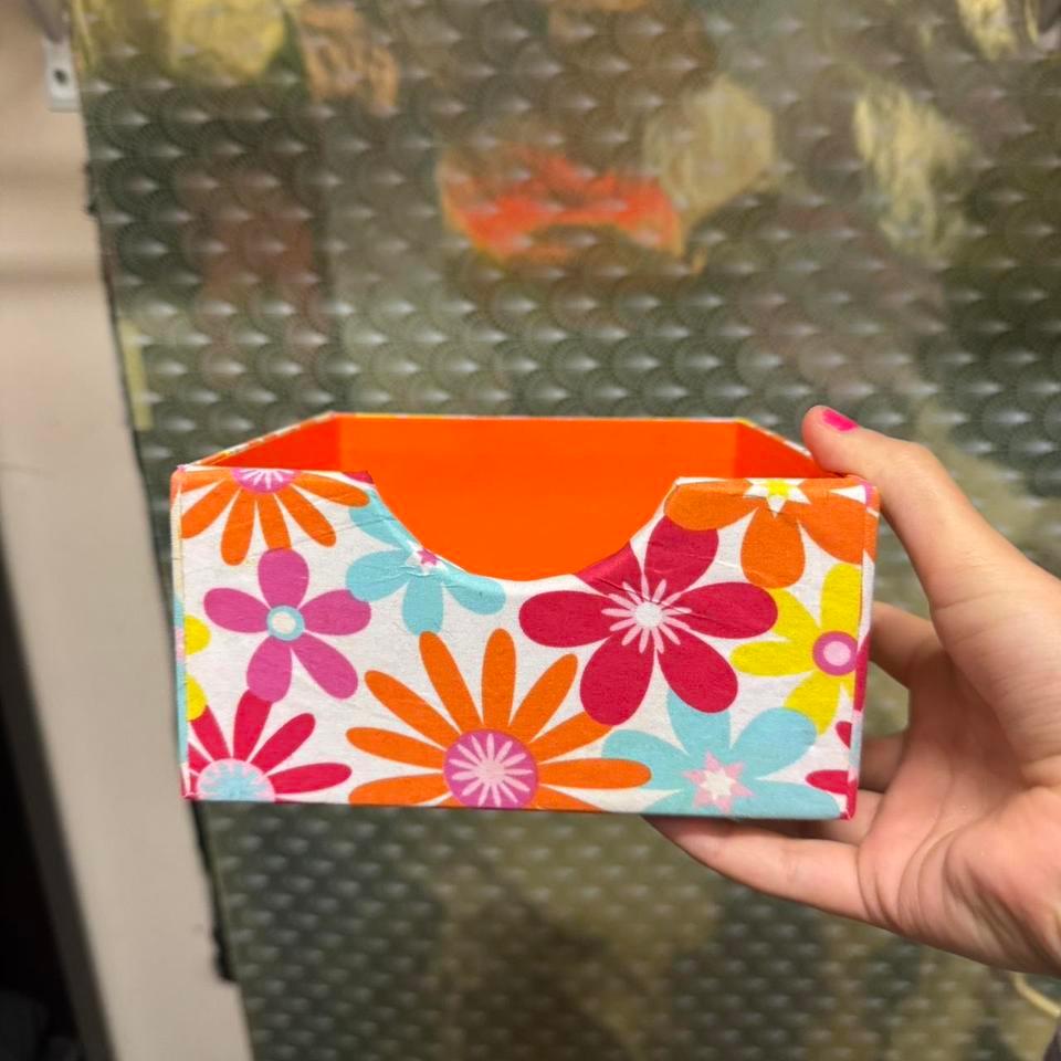 Floral Patterned Storage Box With 3ed9