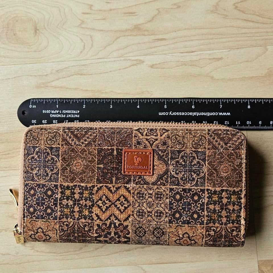 Adorable Portugal Zippered Cork Wallet 740d 7