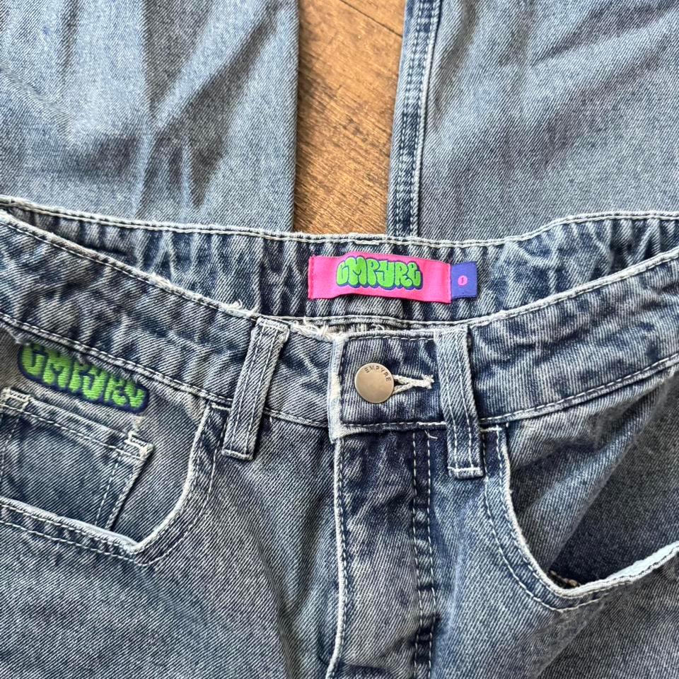 Empyre Grey Denim Jeans With D812 3