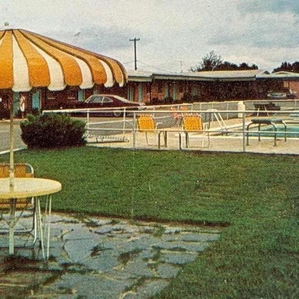 Benton Arkansas Ward Motel Pool Fa3c