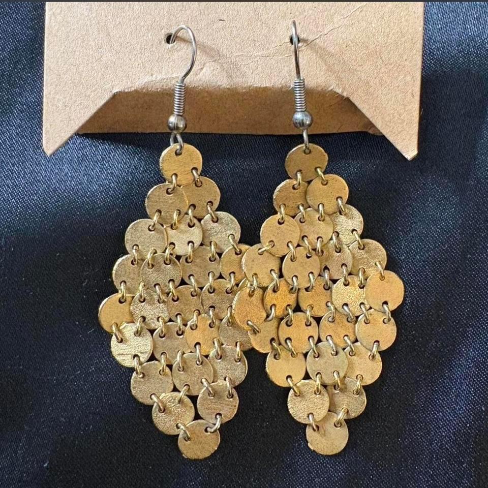 Gold Tone Vintage Coin Chandelier 1a32 3
