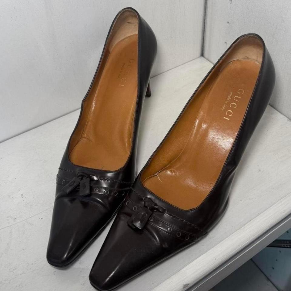 Authentic Gucci Pumps Size 9 0796 8