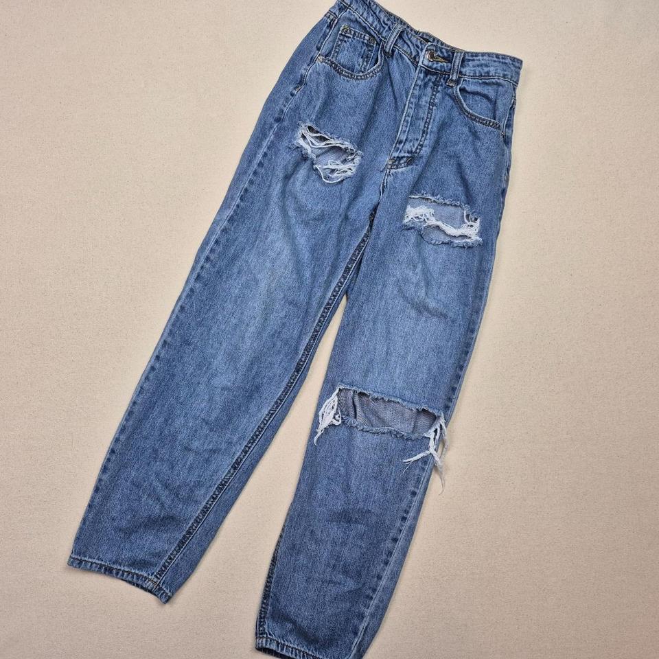 Pretty Little Things Womens Distressed