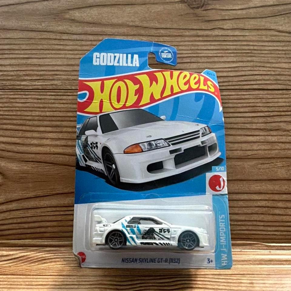 Hot Wheels Nissan Skyline Gt R