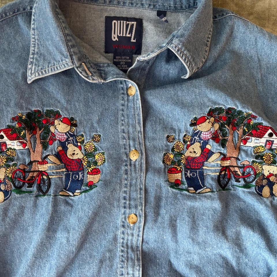 Vintage Quizz Oversized Denim Button 2