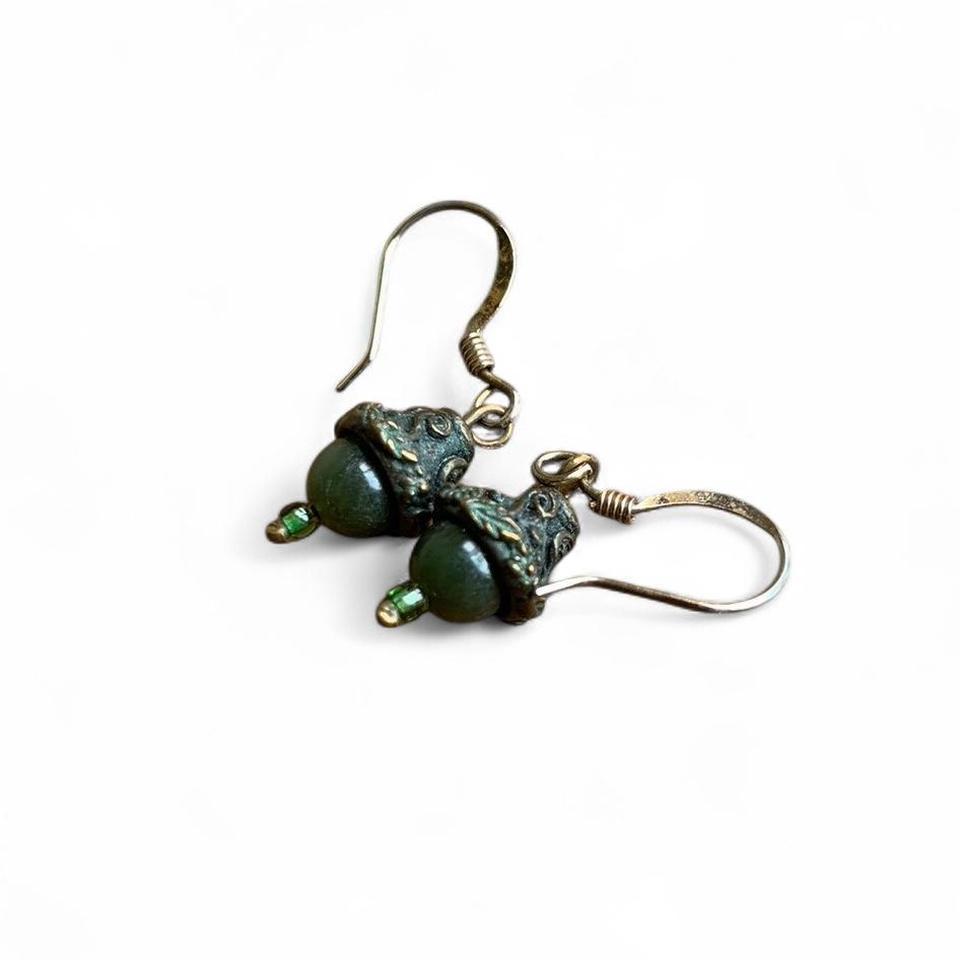 Super Cute Vintage Dainty Acorn 3