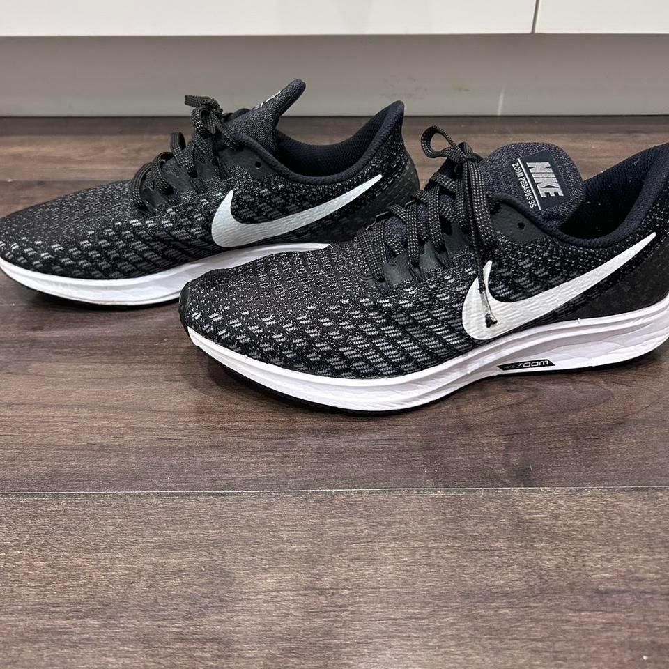 Mens Nike Tennis Shoes Size 6cd4