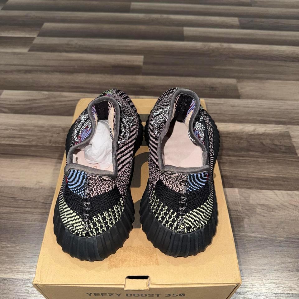Yeezy Boost 350 V2 Classic 2a8a 4